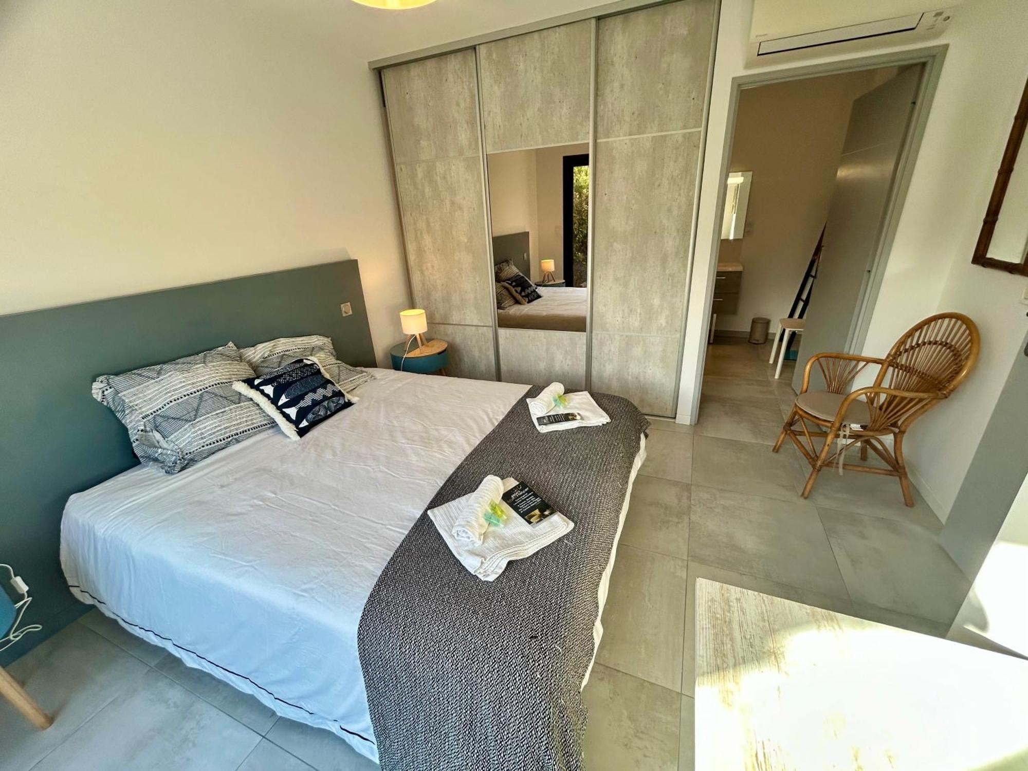 Appartement Luxe Le Levant Ιέρ Εξωτερικό φωτογραφία