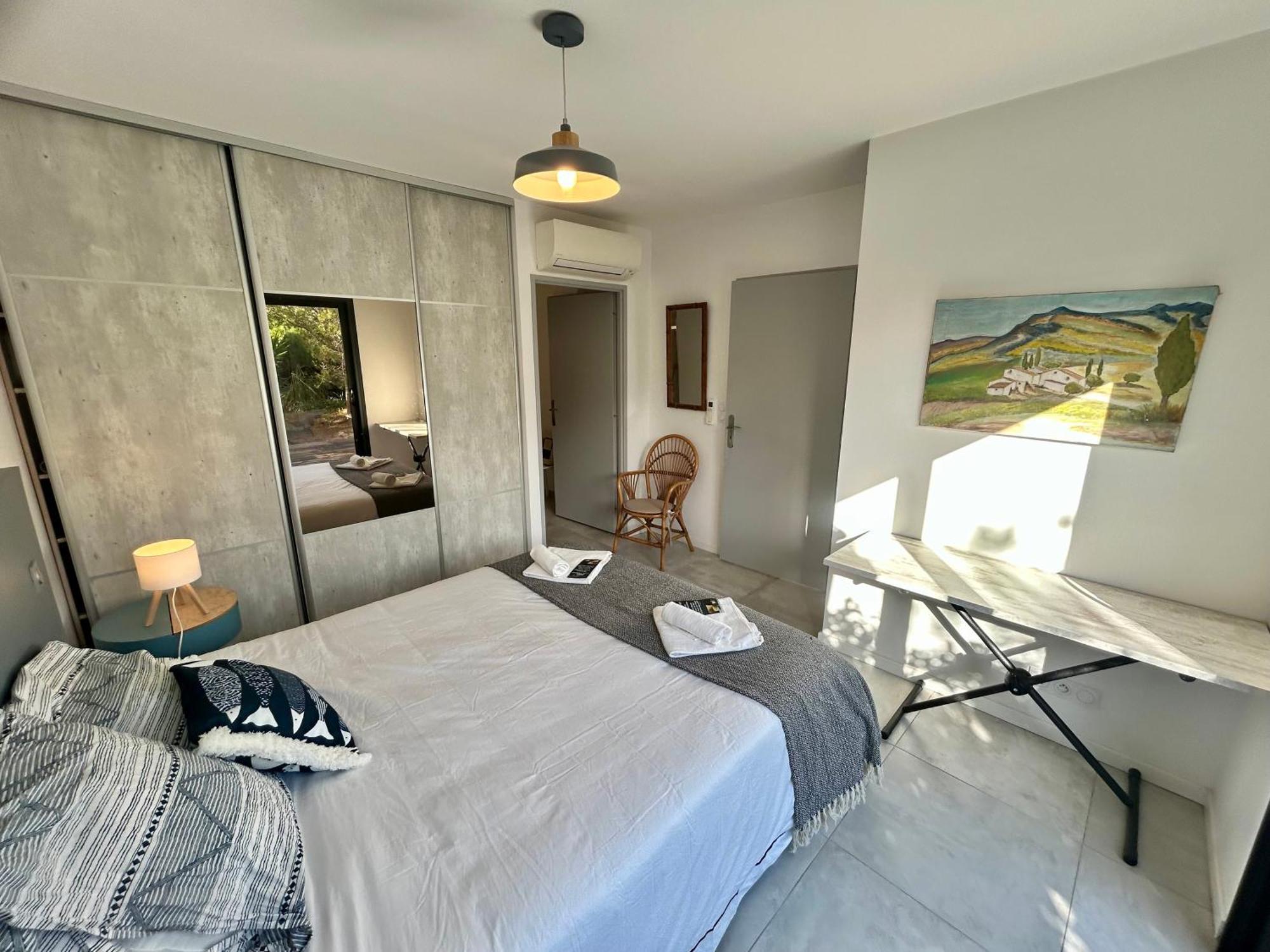 Appartement Luxe Le Levant Ιέρ Εξωτερικό φωτογραφία
